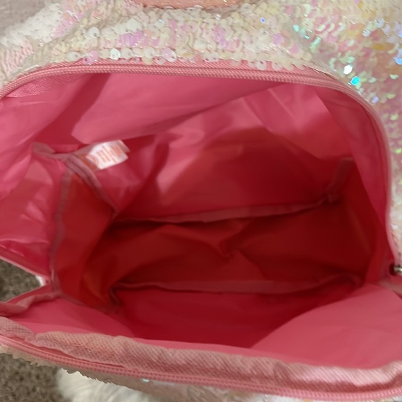 Unicorn 🦄 sequins back pack - Picture 5 of 5